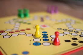 Hoe Speel Je Mens Erger Je Niet Speluitleg Spelregels 123bordspellen