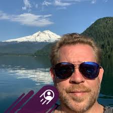 What is this plant that resembles a rose?