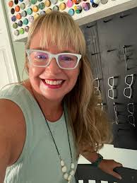 Pair eyewear bat toppers