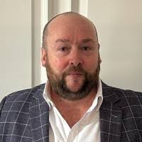 Andrew Devaney's Instagram, Twitter & Facebook