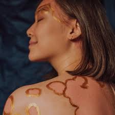 The Glow Beyond Podcast (@glowbeyondpod) • Instagram photos and videos