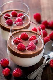 Pin By N A On Desserts Yummy Desserts Mousse Recipes Vanilla Mousse