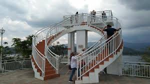 Tanah adalah satu di antara elemen 14. Asik 7 Mimpi Naik Tangga Ternyata Punya Tafsir Yang Cukup Baik Kamu Bisa Raih Cita Citamu Tribun Jogja