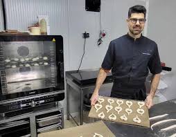 Ce traiteur organise des repas insolites dans des entreprises de la Mayenne