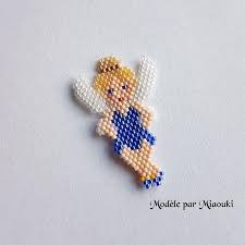 Creation En Perles Miyuki Representant La Fee Clochette Du Film Disney Peter Pan Montable Sur Porte Clef Broche Ou Pendenti Miyuki Beads Miyuki Perle Miyuki