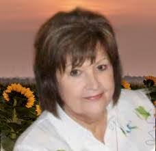 Nona Farley's Instagram, Twitter & Facebook