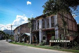 If you want to learn gajah in english, you will find the translation here, along with other translations from sundanese to english. Batu Gajah Meaning In English
