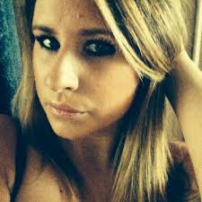 Charlotte McKenzie-Orr (@mckenziegirl86)