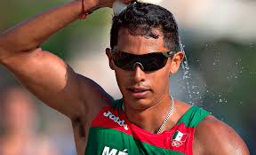 Pedro Gómez se mantuvo en el camino