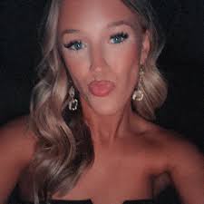 Bailey Hughes updated her profile picture.