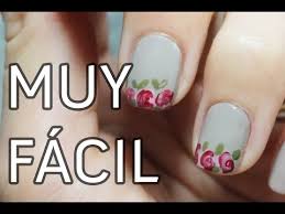 Es por eso que con estos bonitos días de primavera y verano que mas hermoso que llevar una flor en tus dedos. 10 Disenos De Unas De Flores Paso A Paso Nailistas Esmaltes Permanentes Y Productos De Unas Nailistas Esmaltes Permanentes Y Productos De Unas Tienda Online De Esmaltes