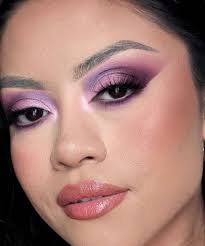 Like new no problems selling cause I upgrade no small talk