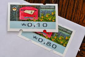 Wo kommt briefmarke hin : Hat Die Briefmarke Bald Ausgedient Die Post Setzt Auf Neue Portoform