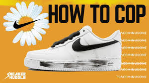 The black and white variation was made for the global release; G Dragon Para Noise Nike Air Force 1 X Peaceminusone 2 0 How To Cop Resell Prediction Youtube