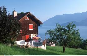 Set amidst green surroundings, this house in schwerin offers a large terrace overlooking lake schweriner see and spacious apartments with the spacious living area includes a seating area and tv. Ferien Immobilien Top Regionen In Italien Osterreich Schweiz Grossbritannien