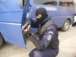 Jandarmii vor avea in vedere locurile aglomerate, zona bisericilor si locurile de desfasurare a manifestarilor artistice sau culturale. 10 BistriÅ£eni Admisi La Scoala MilitarÄ De SubofiÅ£eri Jandarmi FÄlticeni RÄsunetul