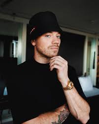 Afp / sander koning afgelopen zaterdag rockte måneskin zich met het nummer 'zitti e buoni' tot winnaar van het eurovisiesongfestival in ahoy, rotterdam. Gers Pardoel Facebook