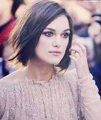 Hairstyles For Thin Hair 7 Hairstyles That Add Volume Thickness Frisuren Elegante Frisuren Haarschnitt