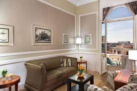 Wanita itu sudah menungguku di ruang tamu dengan secangkir teh hangat di atas meja. Rome Marriott Grand Hotel Flora Rome Harga Terbaru 2021