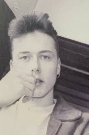 Suede rightly started their first LA performance in a quarter century with  their brilliant 'This Hollywood Life', and not just in cheeky fashion, but  because the entertainment industry still doesn't 'get' this