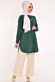 Modahira Tas Islemeli Tesettur Tunik Modelleri Moda Tesettur Giyim Moda Stilleri Moda Tunik
