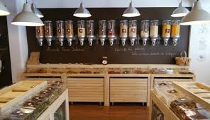 Avec 10 4 Millions D Habitants Le Portugal Est Un Pays De Taille Moyenne Dans L Ue S Il A Et Interieur Boutique Modele De Magasin De Detail Epicerie Vrac