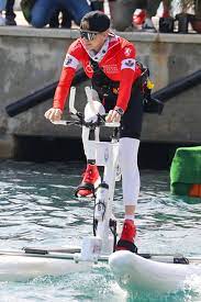 Fürstin charlene von monaco umgeben zahlreiche unangenehme sagen. Albert Charlene Der Furst Und Die Schone Schwimmerin Gala De