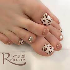 ★ 1 placa de plantilla estampado de uñas en 42 diseños diferentes, perfecto para crear sus propios diseños de uñas. Unas Decoradas Para El Pie Animal Print Disenos De Unas Pies Unas Pies Decoracion Unas De Los Pies Pintadas