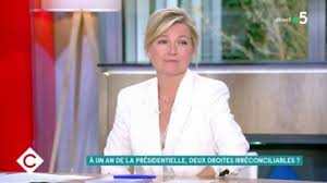 Le plan « 1 jeune 1 solution » mis en place par le ce jeudi 23 juillet 2020, le plan un jeune une solution a été présenté à besançon (doubs) par le premier ministre jean castex, accompagné de. Photos De Jean Castex Decouvrez Les Images Qui Ont Fait L Actu De Jean Castex Sur Femmeactuelle Fr