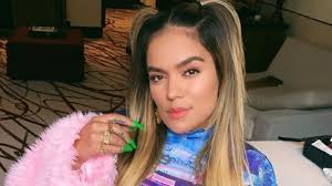 Mira todos los detalles del supuesto embarazo que oculta karolg a sus fanaticos. Por Esta Razon Seguidores Piensa Que Karol G Podria Estar Embarazada Capturas Video Entornointeligente