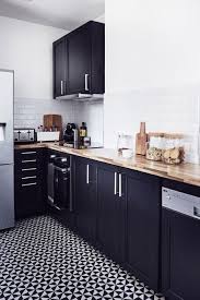 Lerhyttan Tur Schwarz Lasiert Ikea Deutschland Moderne Graue Kuche Haus Kuchen Kuche Schwarz