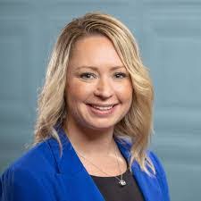 Kara Vogt's Instagram, Twitter & Facebook