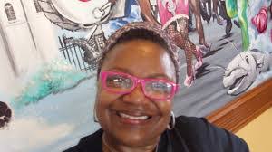 Linda Simms's Instagram, Twitter & Facebook