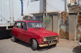 Image result for Jaune Taxi 1977 Renault