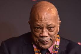 Zenaida Lewis's Instagram, Twitter & Facebook