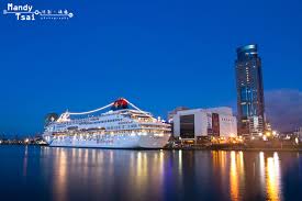 麗星郵輪基隆港夜 13 09 11 攝於基隆海洋廣場 marina bay sands marina bay travel
