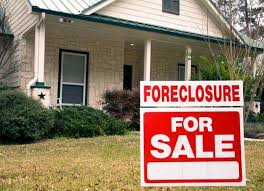 9 Ways Your Neighbors Can Screw Up Your Home Sale With Images Foreclosures Sell Your House Fast