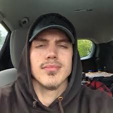 Daniel Wetmore's Instagram, Twitter & Facebook