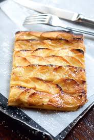 Tarte Fine Aux Pommes Caramelisees Tarte Fine Aux Pommes Tarte Aux Pommes Facile Recettes De Cuisine