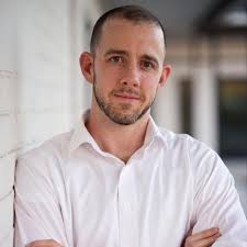 I am an assistant manager at a coffee shop, I've been in coffee for 9.5  years. Here are things I wish people knew about my job: