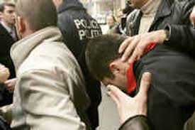 Adam G. stak Joe neer omdat hij bang van hem was' (Brussel)