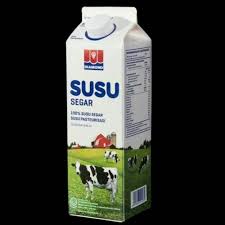 Kutan susu segar tergantung juga pada waktu pengangkutan karena tidak semua waktu pen gambar 2. Diamond Susu Segar Fresh Milk Diamod Rasa Plain 946ml Shopee Indonesia