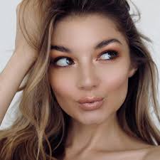 What do you think of this desert sunset makeup combo?