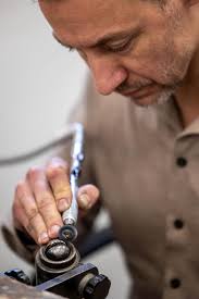 De juwelierstweeling uit Wormerveer. 'Een sieraad is een emotioneel  product, het is een gevoelskwestie'