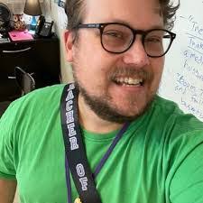 Vivian Sotelo's Instagram, Twitter & Facebook