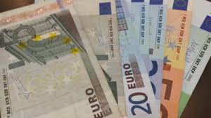 Medicii spun ca ea diana ambros, reporter pro tv: Barbatul Care A Pierdut 30 000 De Euro Intr Un Magazin A Mers La Politie Abia Dupa Doua Saptamani Iata De Ce Mobile