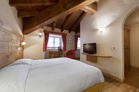 The rooms located at the belvedere have a typically romantic alpine ambiance. Qc Terme Hotel Bagni Vecchi Hotel Bormio Italy Overview