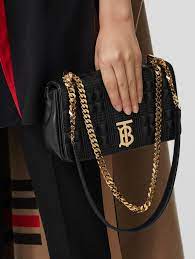 Discover the latest burberry shoulder bags for women. Ù†Ø¹Ù… ØªØ­Ø±Ù‚ Ø¬Ø¯Ø§Ù„ Burberry Clutch With Gold Chain Dsvdedommel Com