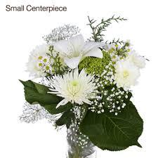 From pure ivory to rich creams, get inspired by blooms in this elegant shade. Fresh White Flowers Bridal Table Arrangements Fiftyflowers