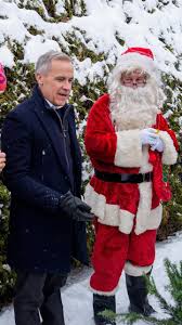 How could you not love this guy? PM Mark Carney picking a Christmas Tree  for the Salvation Army to donate. 🎄✨️🎄✨️🎄✨️🎄✨️🎄✨️🎄